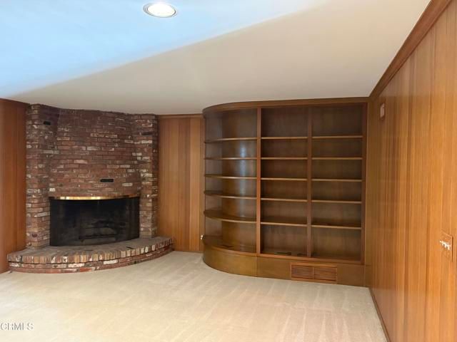 1920 N Altadena Drive, Pasadena, CA 91107