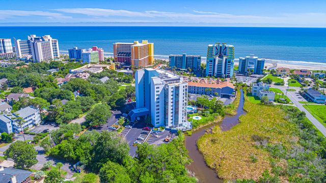 311 69th Ave N Apt 302, Myrtle Beach, SC 29572