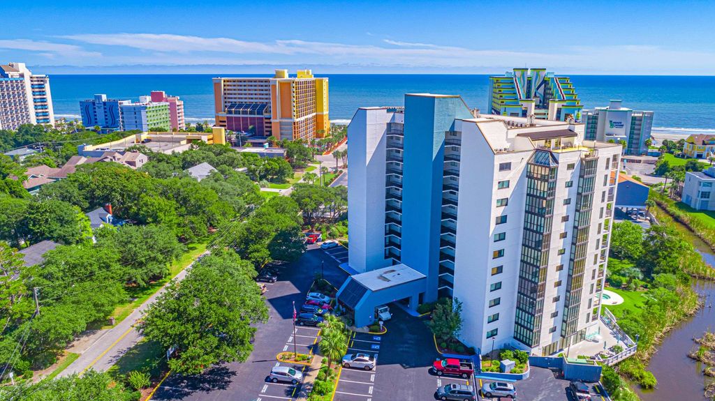 311 69th Ave N Apt 302, Myrtle Beach, SC 29572