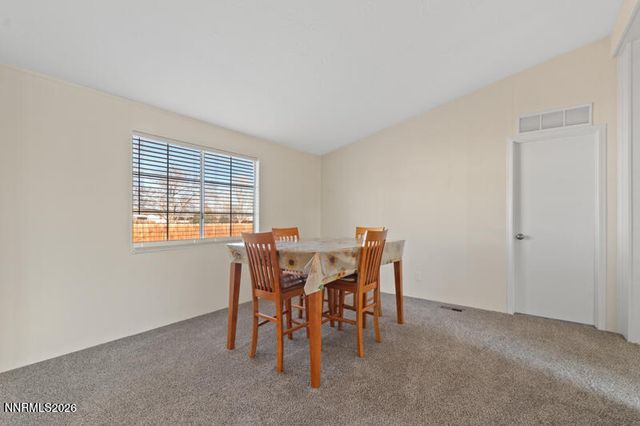 2575 Tonopah Street, Silver Springs, NV 89429