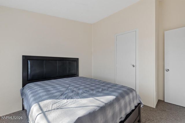 2575 Tonopah Street, Silver Springs, NV 89429