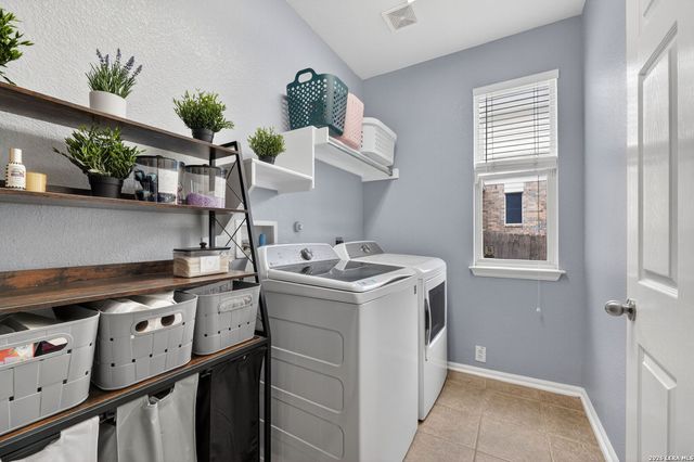 25019 CATALAN CLF, San Antonio, TX 78261