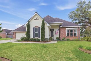 4510 Five Oaks Drive, Lake Charles, LA 70605