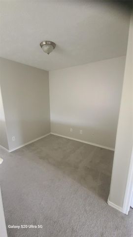 17242 Oakwood Chase Drive, Spring, TX 77379