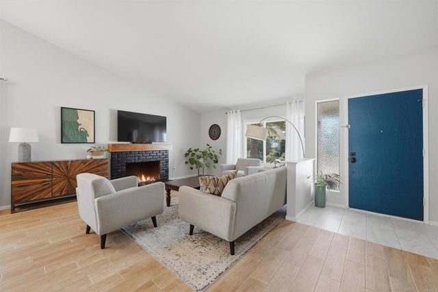 12627 Benavente Way, San Diego, CA 92129