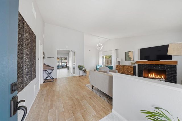 12627 Benavente Way, San Diego, CA 92129