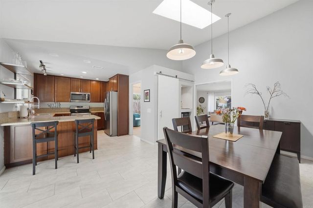 12627 Benavente Way, San Diego, CA 92129