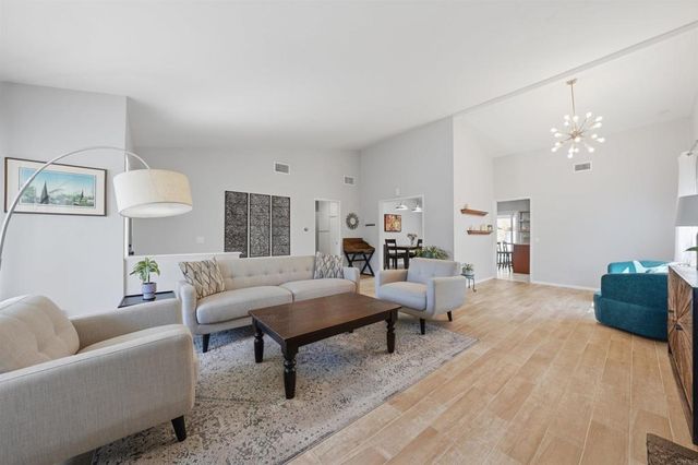 12627 Benavente Way, San Diego, CA 92129