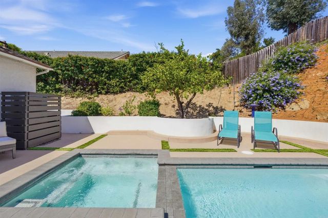 12627 Benavente Way, San Diego, CA 92129