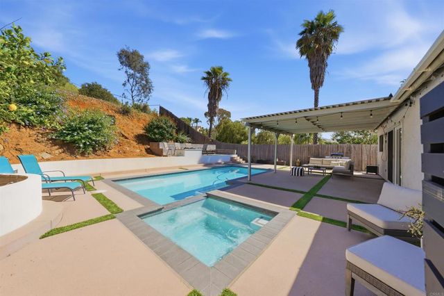 12627 Benavente Way, San Diego, CA 92129