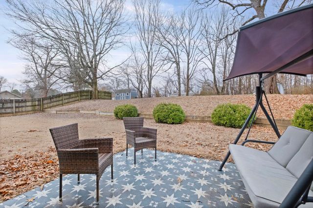 65 FLEMING AVE, Atoka, TN 38004