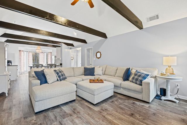 65 FLEMING AVE, Atoka, TN 38004