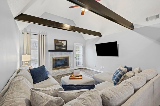 65 FLEMING AVE, Atoka, TN 38004