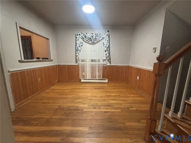 1464 Robindale Rd, North Chesterfield, VA 23235