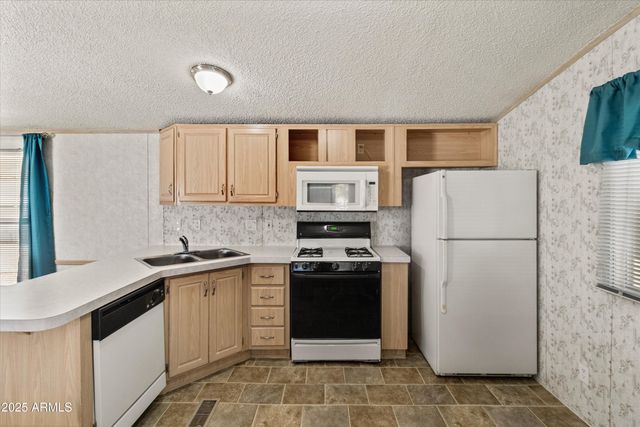 201 S GREENFIELD Road 118, Mesa, AZ 85206