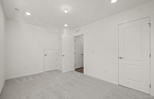 396 N Sydney Court, Plymouth, MI 48170