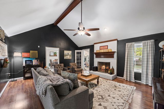 1508 Creekstone Dr, Columbia, TN 38401