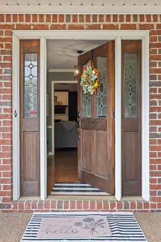 1508 Creekstone Dr, Columbia, TN 38401