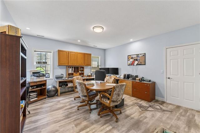 19255 Lane Tree Drive, Platte City, MO 64079
