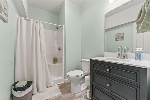 19255 Lane Tree Drive, Platte City, MO 64079