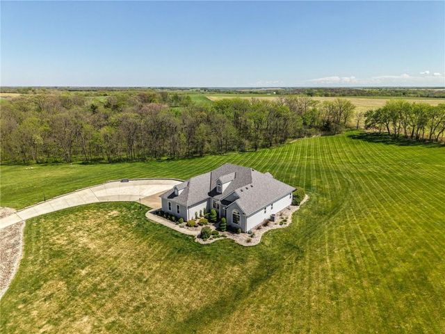 19255 Lane Tree Drive, Platte City, MO 64079