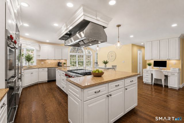 197 Bowery Road, New Canaan, CT 06840