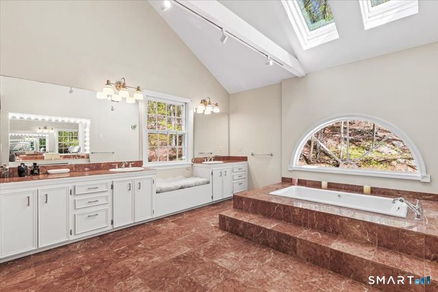 197 Bowery Road, New Canaan, CT 06840