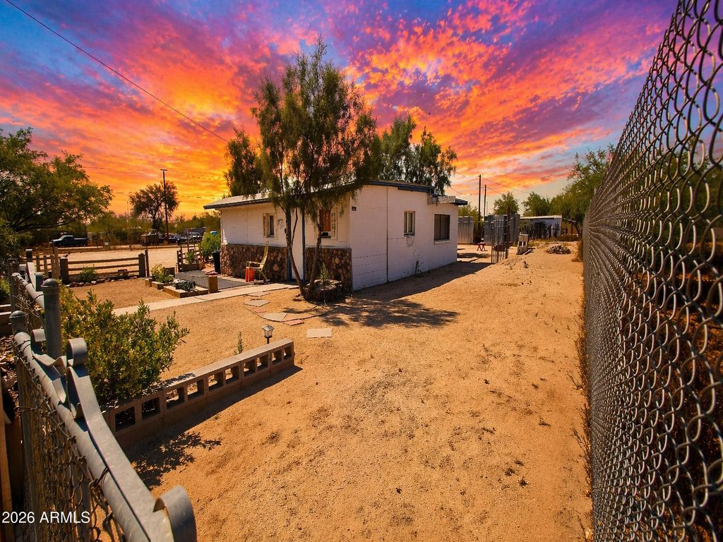 32848 N CENTER Street, Wittmann, AZ 85361 — photo 4