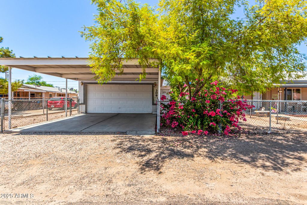 309 5TH Avenue E, Buckeye, AZ 85326