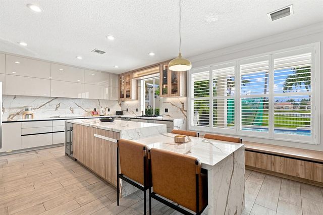 11301 Misty Ridge Way, Boynton Beach, FL 33473