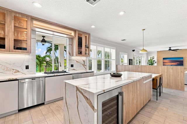 11301 Misty Ridge Way, Boynton Beach, FL 33473