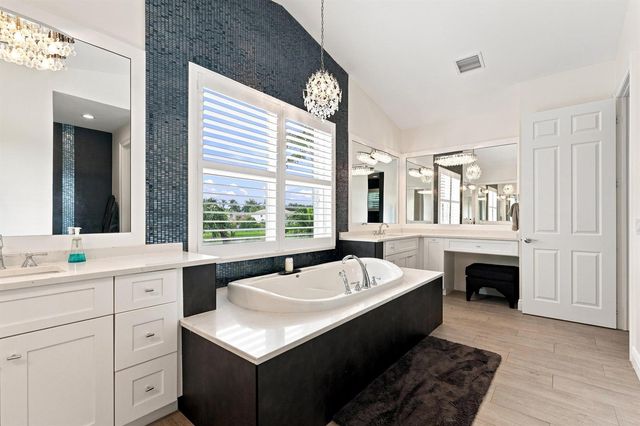 11301 Misty Ridge Way, Boynton Beach, FL 33473