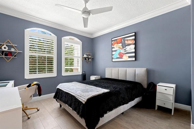 11301 Misty Ridge Way, Boynton Beach, FL 33473