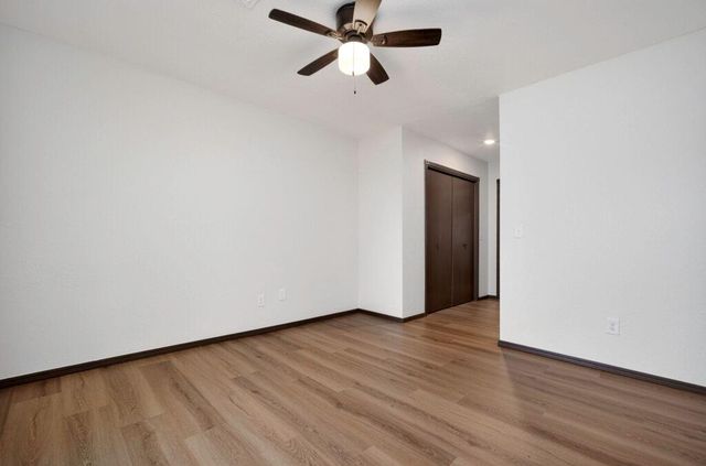 742 W Juniper Drive, Mustang, OK 73064