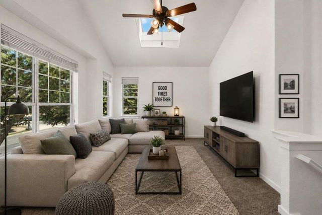 105 Farm House RD, San Marcos, TX 78666