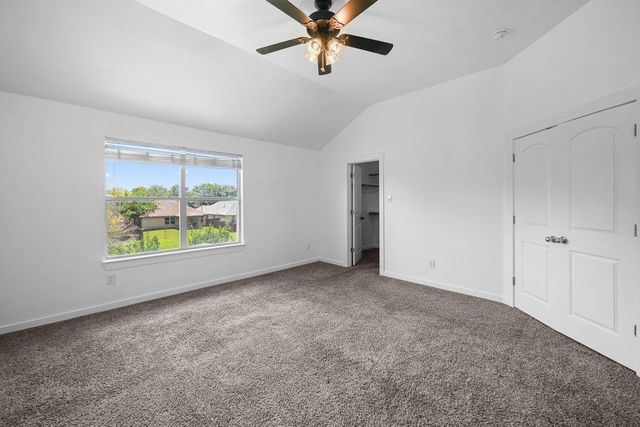 105 Farm House RD, San Marcos, TX 78666