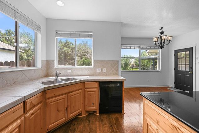105 Farm House RD, San Marcos, TX 78666