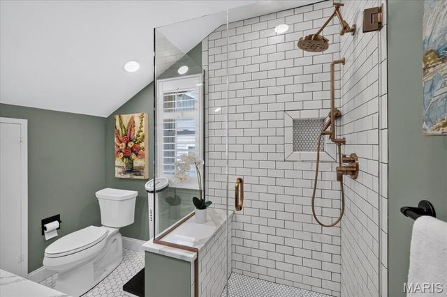 471 S Clay Avenue, St Louis, MO 63122