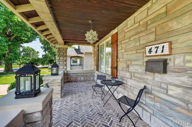 471 S Clay Avenue, St Louis, MO 63122