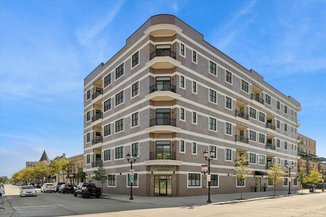 105 S Cottage Hill Avenue 304, Elmhurst, IL 60126