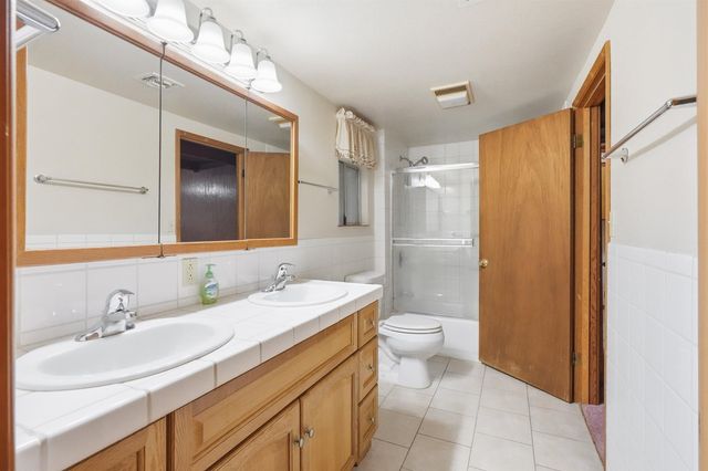 234 Penny Lane, Grants Pass, OR 97527