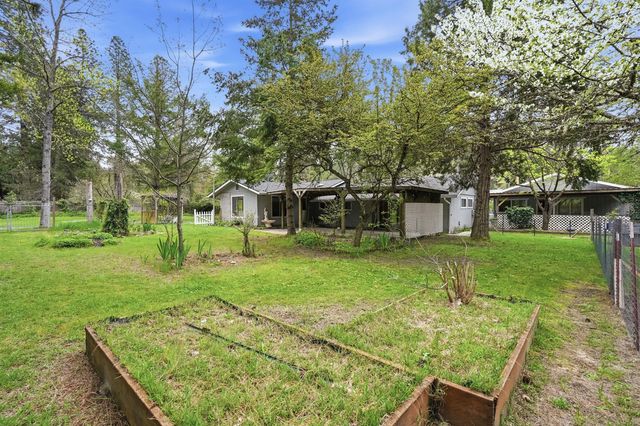 234 Penny Lane, Grants Pass, OR 97527