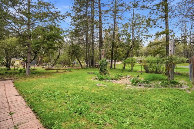 234 Penny Lane, Grants Pass, OR 97527