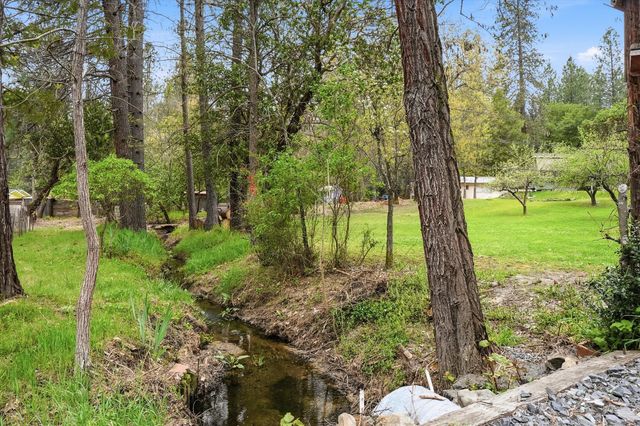 234 Penny Lane, Grants Pass, OR 97527