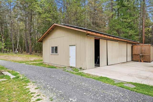 234 Penny Lane, Grants Pass, OR 97527