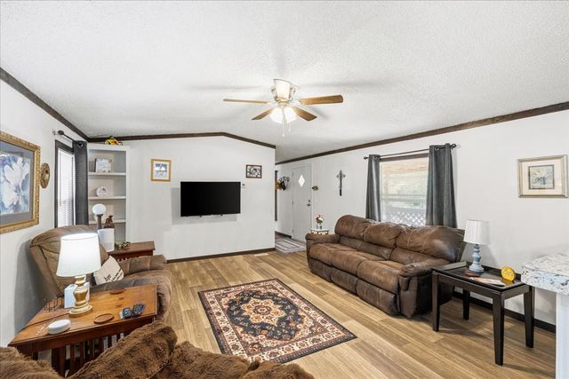 479 Live Oak Loop, Whitney, TX 76692