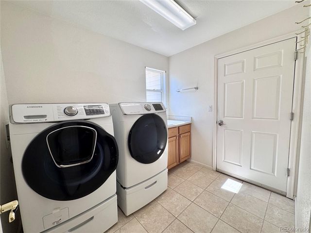 10242 Jill Avenue, Littleton, CO 80130