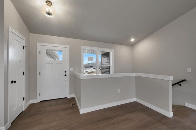 4981 WATER MINT COURT, Green Bay, WI 54313