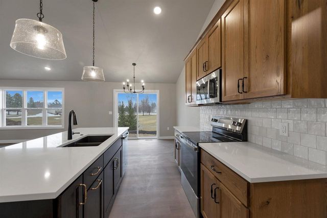 4981 WATER MINT COURT, Green Bay, WI 54313