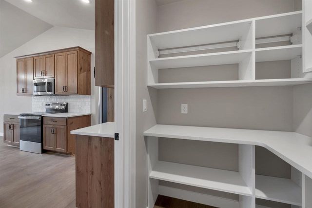 4981 WATER MINT COURT, Green Bay, WI 54313